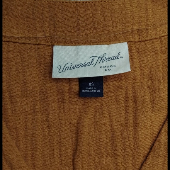 Universal Thread Goods Co. Tunic top - Picture 2 of 3